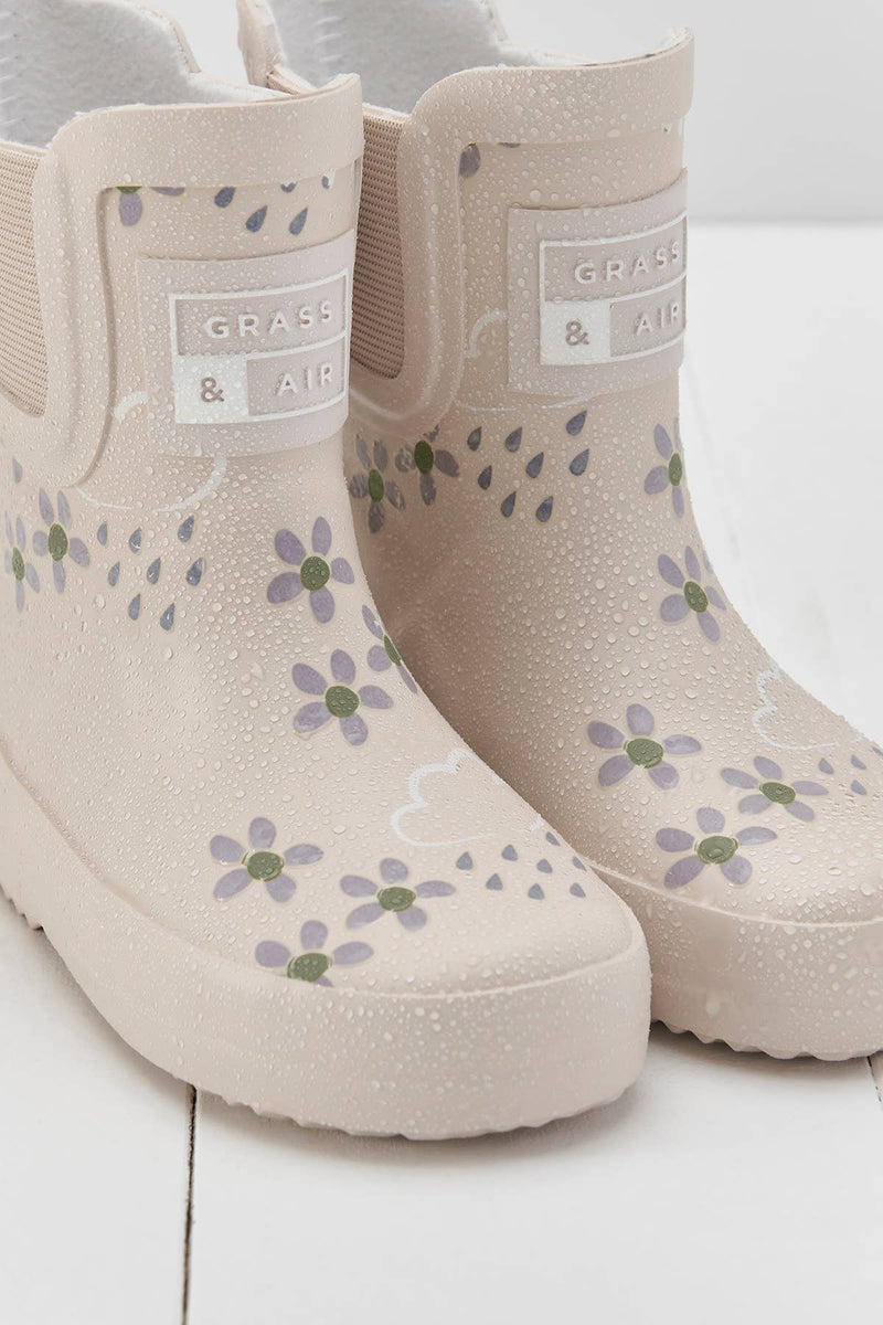 Colour - Changing Kids Wellies - Pampas Cream Floral (Short) - Wee Bambino