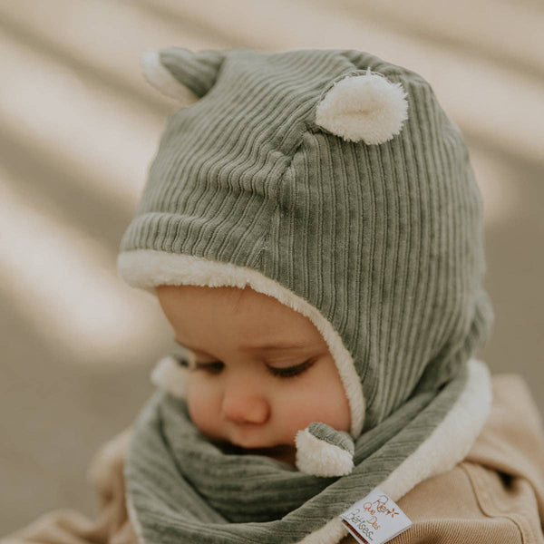 Khaki velvet hat - Wee Bambino