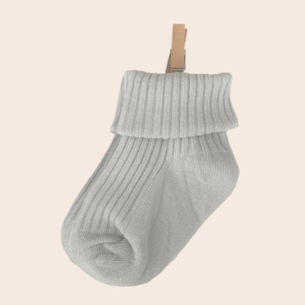 Luxury cotton newborn socks - Cloud grey - Wee Bambino