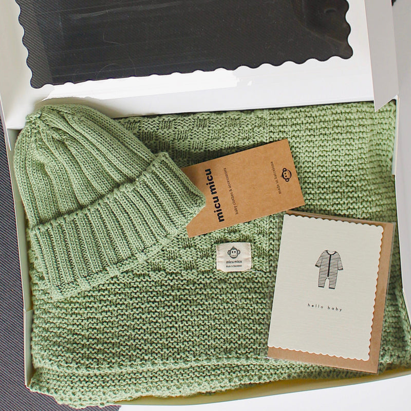 New Baby First Visit Giftbox - Green - Wee Bambino
