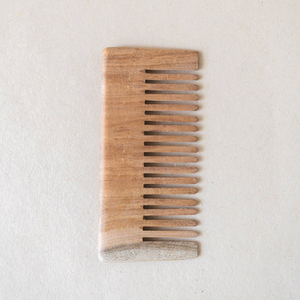 Organic Lifestyle Neem Detangling Comb - Wee Bambino