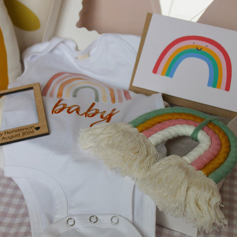 Rainbow Baby Announcement Set - Wee Bambino