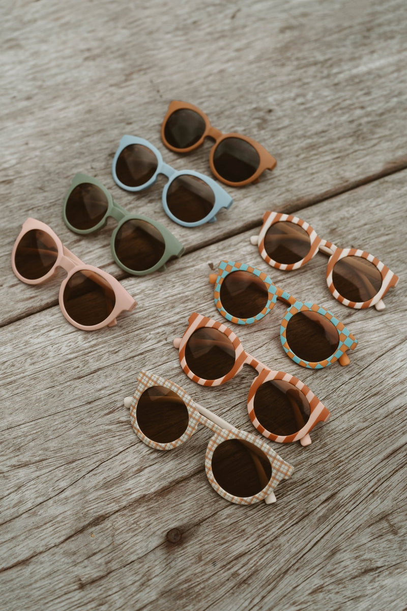 Sustainable Sunglasses - Pink Pinstripe - Wee Bambino
